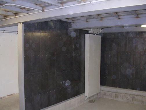 Leaded walls for radiography bunkers. Leaded walls for radiography bunkers.